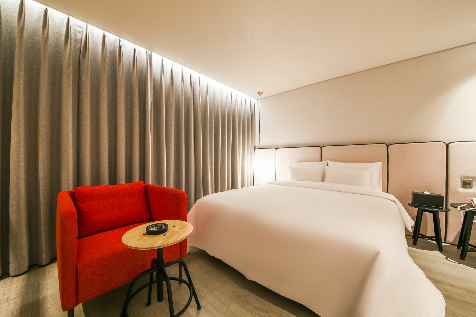 Hotel Londoner Hwamyeong Busan Exterior photo